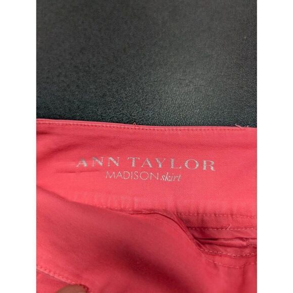 Ann Taylor Women's Pink Madison Skirt Women’s Small - Picture 3 of 6